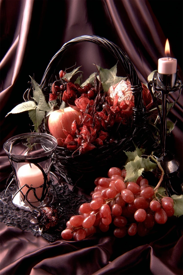 Gothic Noir Elegance - Image 3