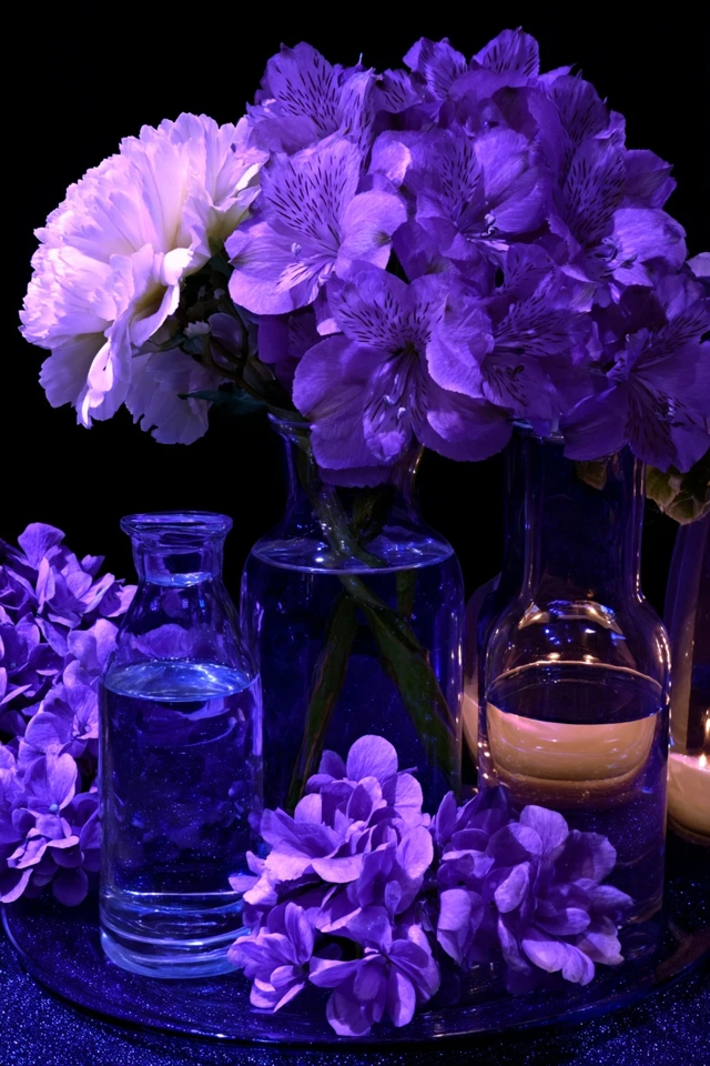 Neon Violet Nocturne - Image 3