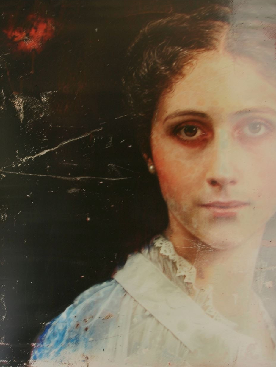 Ethereal Gaze of Faded Memory - Image 3