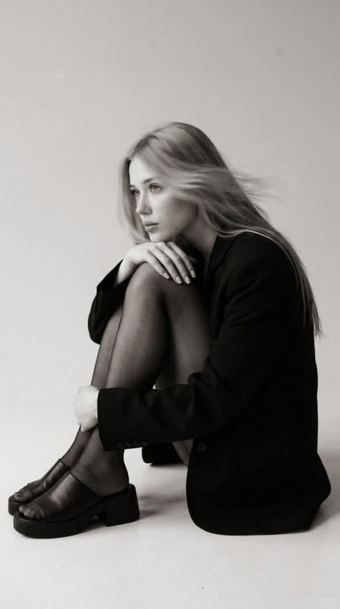 A spontaneous, candid shot captured by chance. Full body,... - alternate