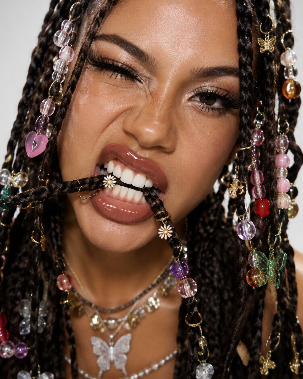 ultra realistic extreme close-up beauty portrait of a wom...